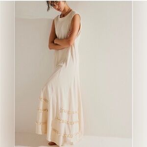 Arya Midi Free people beach cream cover up dress ruffle bottom size Med NEW